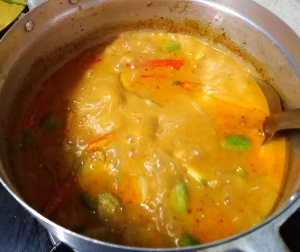 สูตรอาหาร : แกงเผ็ดหมู 9 unnamed 13