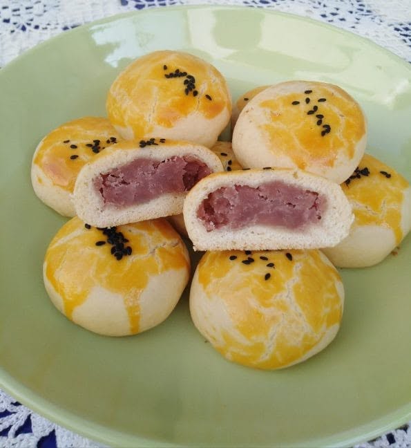ขนมมันจูไส้เผือกขนมมันจูไส้เผือก สูตรโฮมเมดนุ่มหอม อร่อยเต็มคำ 2 FB ขนมมันจูไส้เผือก