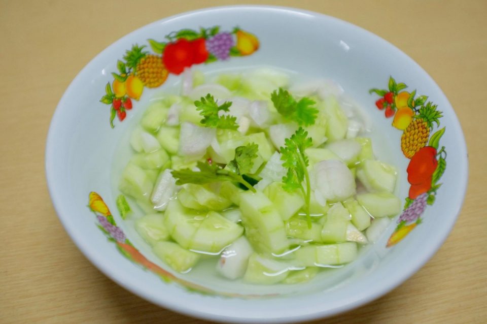 ขนมปังหน้าหมู พร้อมน้ำจิ้มอาจาด 7 513921586 10078892008847237 3315421245403329646 n
